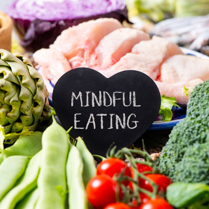 Mindful Eating: A Solution to Silence Food Noise