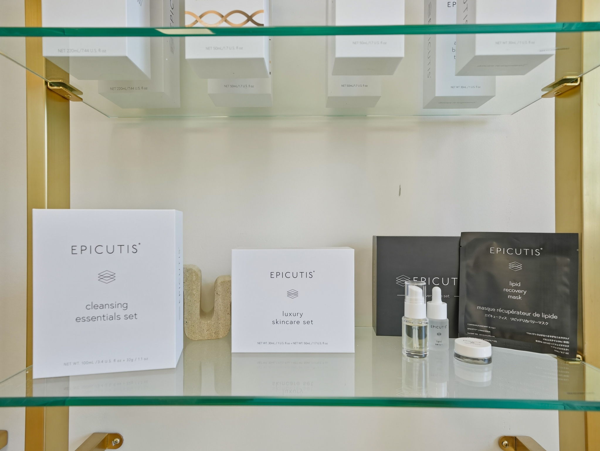 Epicutis skincare used in custom facials at LA ViE MD